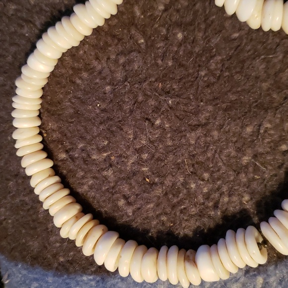 Necklace - Picture 2 of 2